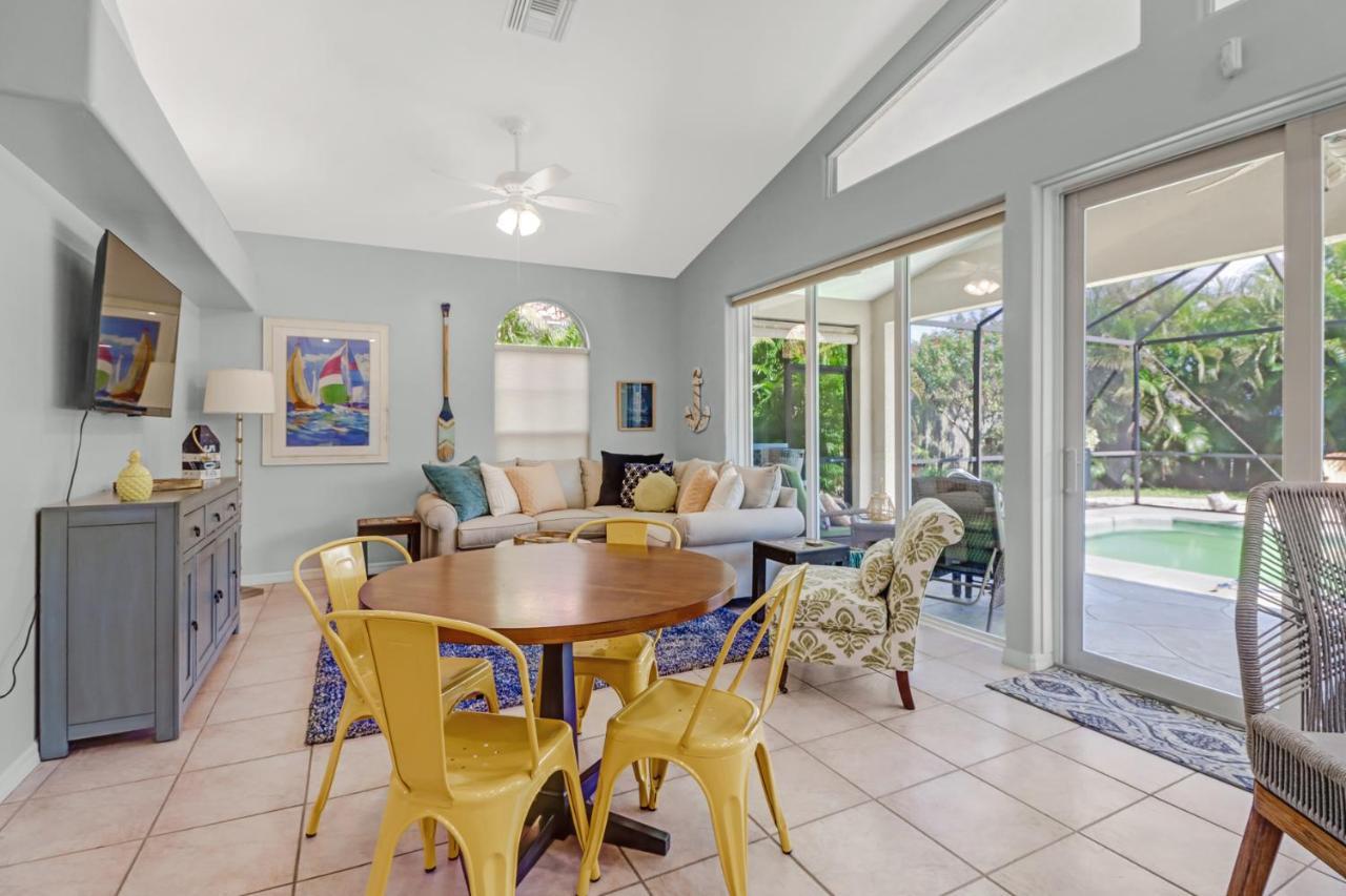 Cozy Beach House - 5 Minutes From Vanderbilt Beach North North Naples Eksteriør bilde